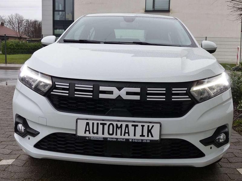 Gebraucht Dacia Logan Prestige 91 PS (66 kW) 2023 Weiß Limousine
