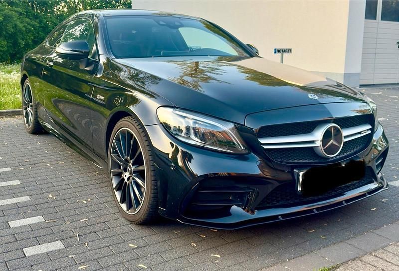 Schwarz Gebraucht 2019 Mercedes C43 AMG AMG Coupé | 42.950 € (Fairer Preis) - Bild 1/4