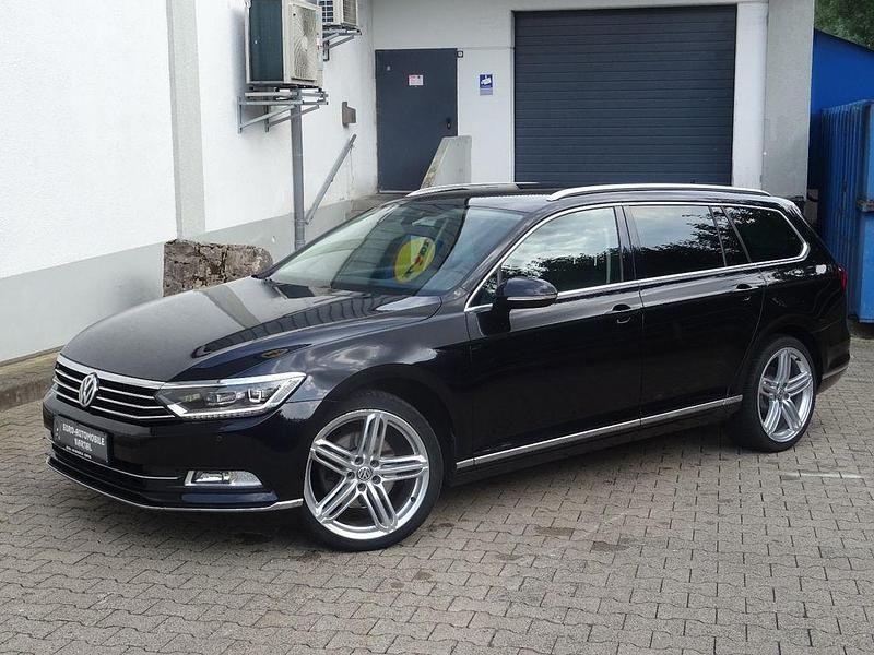 Gebraucht VW Passat Highline 150 PS (110 kW) 2017 Schwarz Kombi