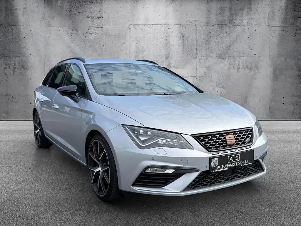 Gebraucht Seat Leon ST 4Drive 300 PS (220 kW) 2020 Silber Kombi