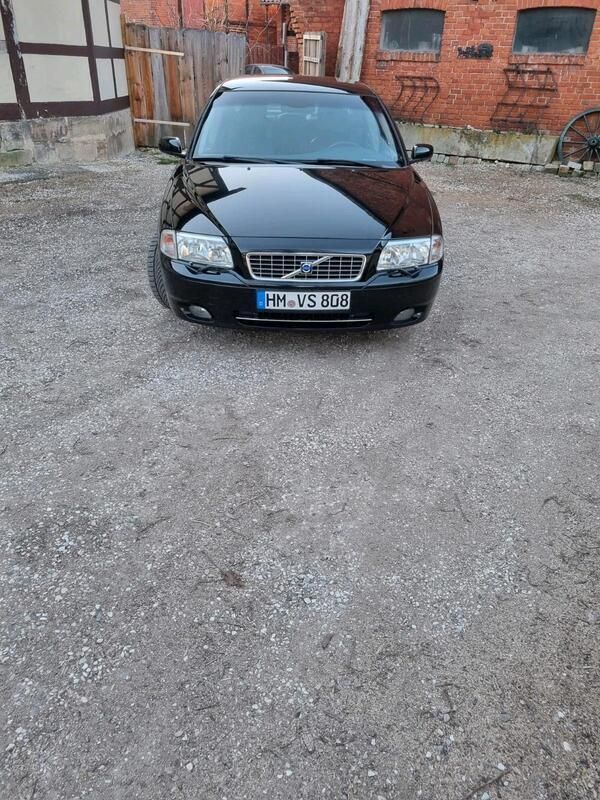 Schwarz Gebraucht 2005 Volvo S80 Limousine | 5.800 € - Bild 1/4