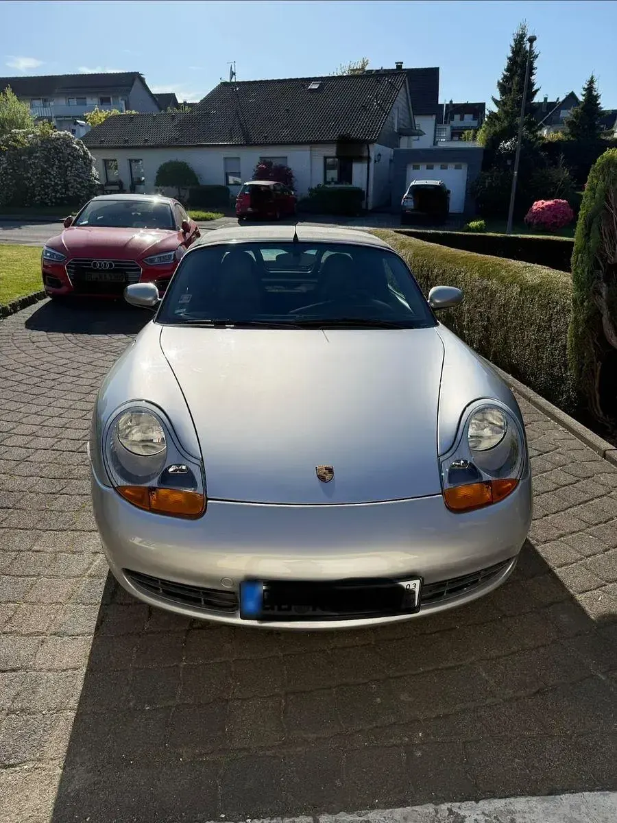 Usata Porsche Boxster 220 CV (161 kW) 2000 Argento Cabrio