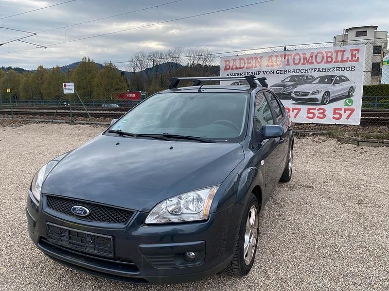 Second-hand Ford Focus 2007 Gri Berlinǎ