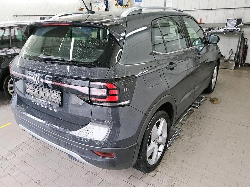 Gebraucht VW T-Cross Style 95 PS (69 kW) 2020 Grau SUV