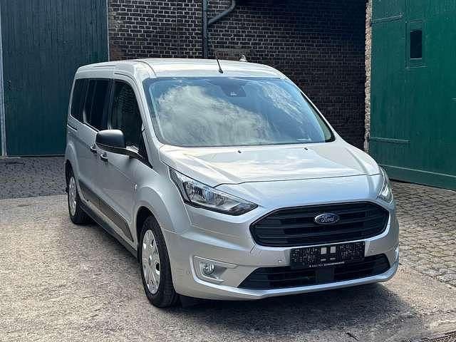 Silber Gebraucht 2021 Ford Tourneo Trend Van / Kleinbus | 13.990 € - Bild 1/4