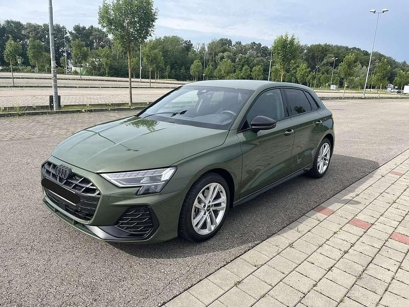 Gebraucht Audi A3 S-Line 150 PS (110 kW) 2024 Grün Kombi
