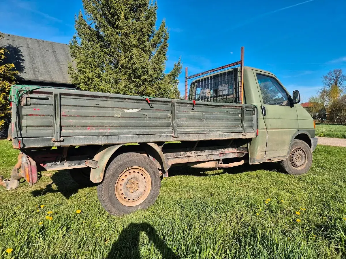 Gebraucht VW T4 60 PS (44 kW) 1992 Grün Van