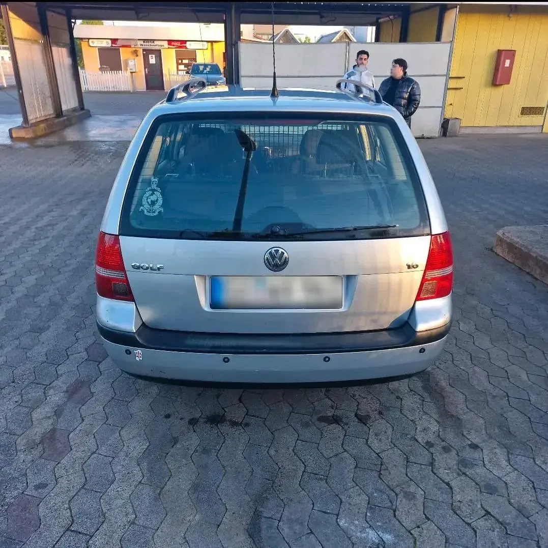 Używany VW Golf IV 102 KM (75 kW) 2004 Szary Kombi