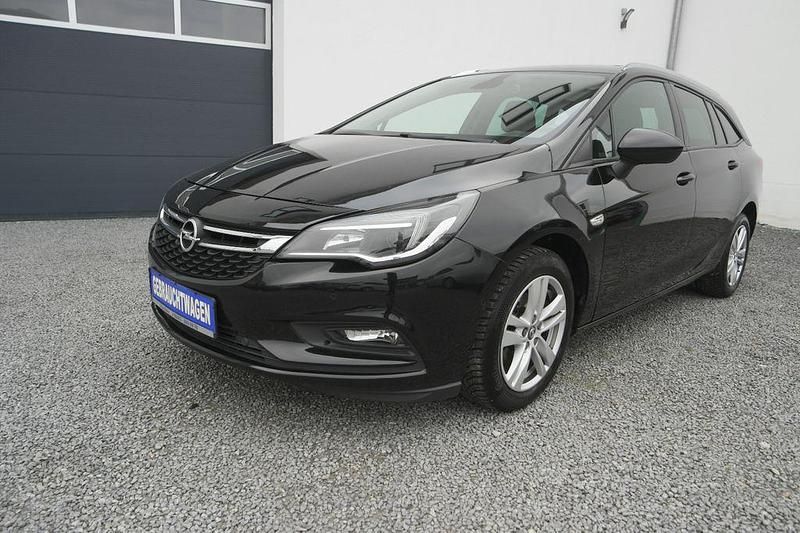 Schwarz Gebraucht 2017 Opel Astra Limousine | 7.800 € (Fairer Preis) - Bild 1/4