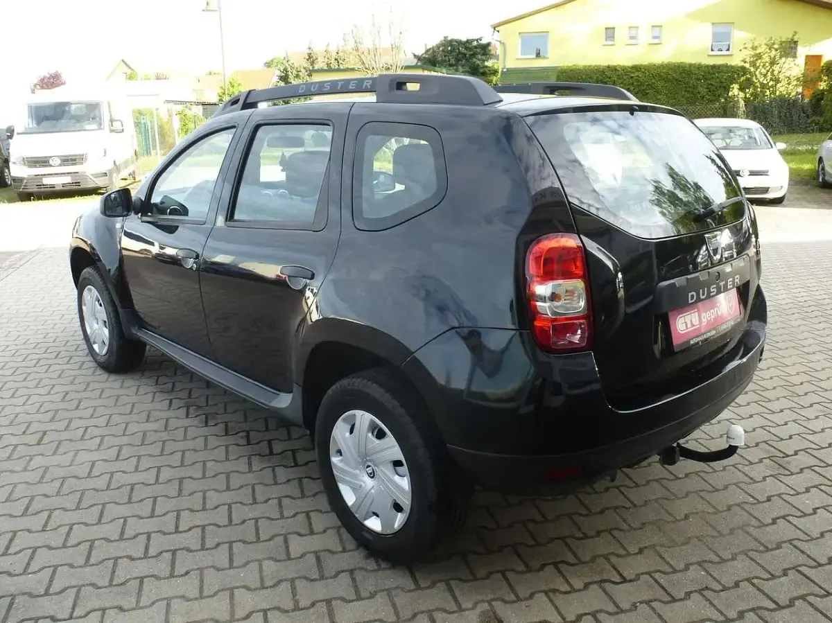 Gebraucht Dacia Duster Ice 105 PS (77 kW) 2015 Perlmuttschwarz SUV