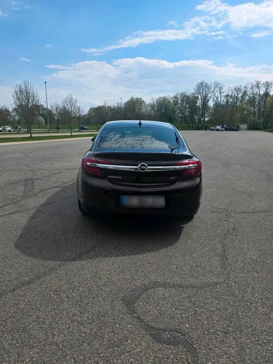 Gebraucht Opel Insignia 163 PS (119 kW) 2014 Braun Limousine