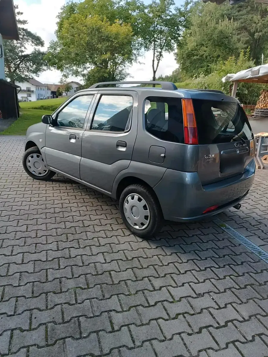 Occasion Subaru Justy 94 ch (69 kW) 2006 Argent Citadine