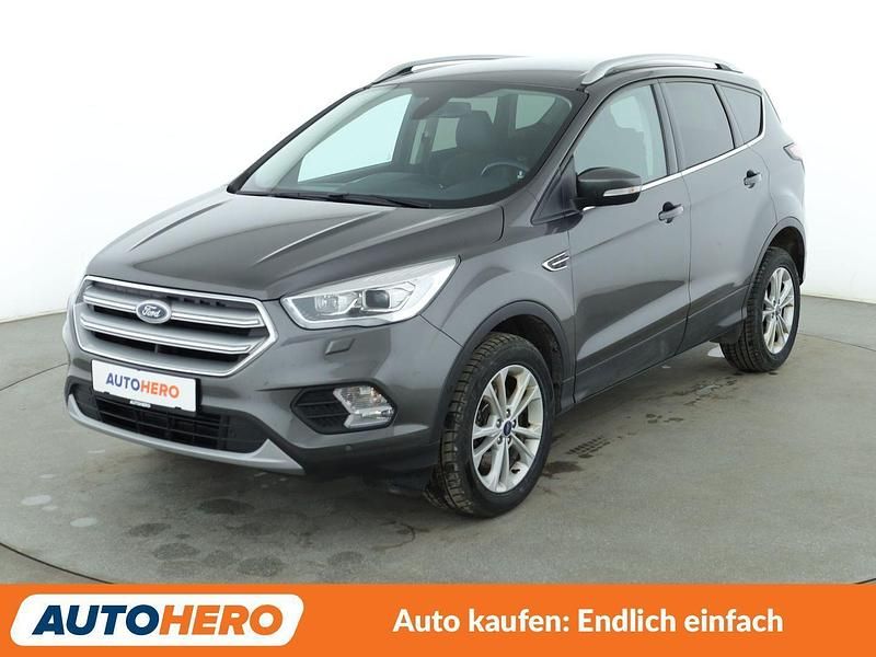Gebraucht Ford Kuga Titanium 150 PS (110 kW) 2019 Grau SUV