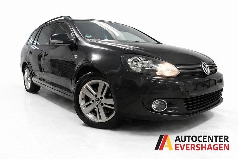 Gebraucht VW Golf VI Match 105 PS (77 kW) 2012 Schwarz Kleinwagen