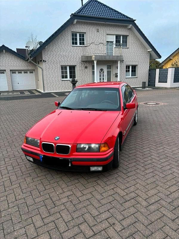 Rot Gebraucht 1997 BMW 316 Limousine | 1.700 € (Superpreis) - Bild 1/4