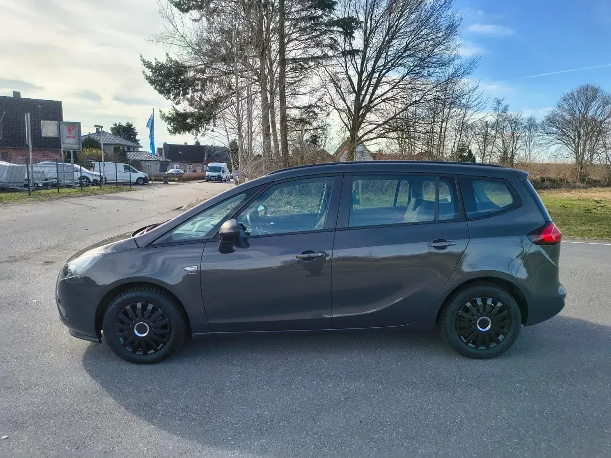 Gebraucht Opel Zafira drive 120 PS (88 kW) 2016 Van / Kleinbus