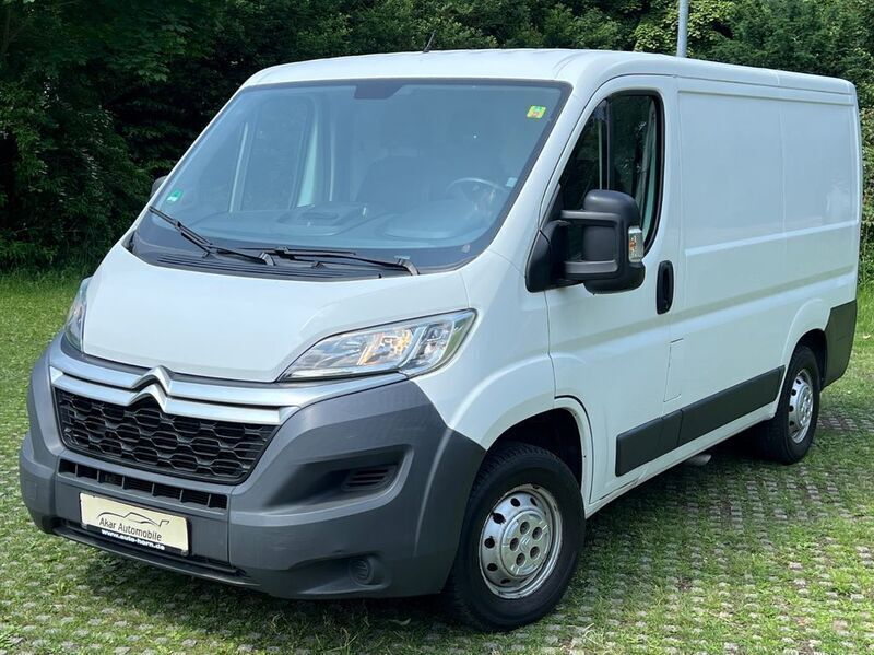 Weiß Gebraucht 2017 Citroën Jumper Profi Van / Kleinbus | 9.990 € (Guter Preis) - Bild 1/4