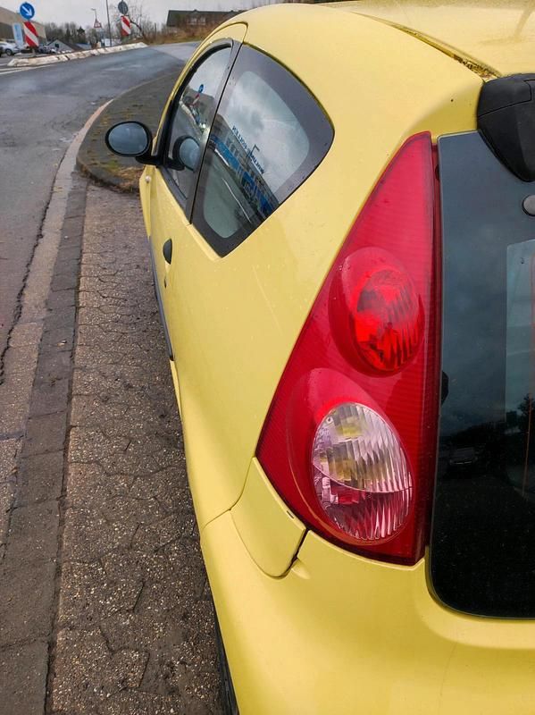 Gebraucht Peugeot 107 68 PS (50 kW) 2005 Gelb Kleinwagen