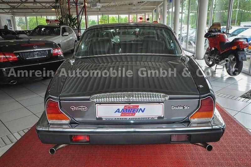 Gebraucht Jaguar XJ12 264 PS (194 kW) 1991 Grau Limousine