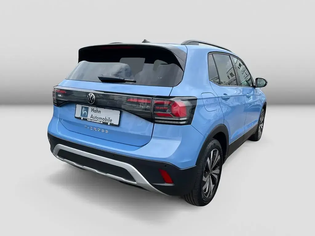 Gebraucht VW T-Cross Life 116 PS (85 kW) 2024 Clear blue metallic SUV