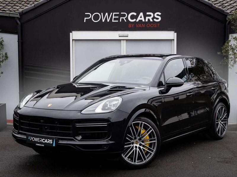 Schwarz Gebraucht 2019 Porsche Cayenne Turbo S SUV | 82.950 € (Guter Preis) - Bild 1/4