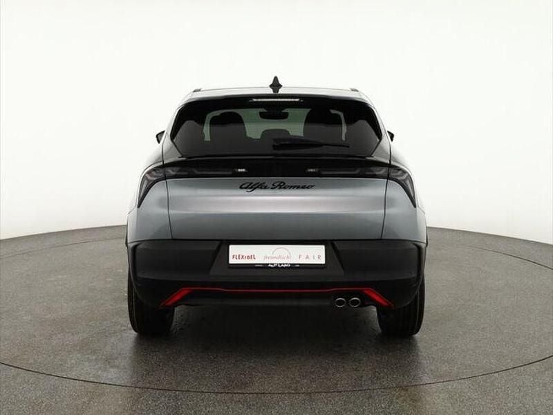 Neu Alfa Romeo GT Junior Edizione Speciale 145 PS (106 kW) 2026 Andere SUV