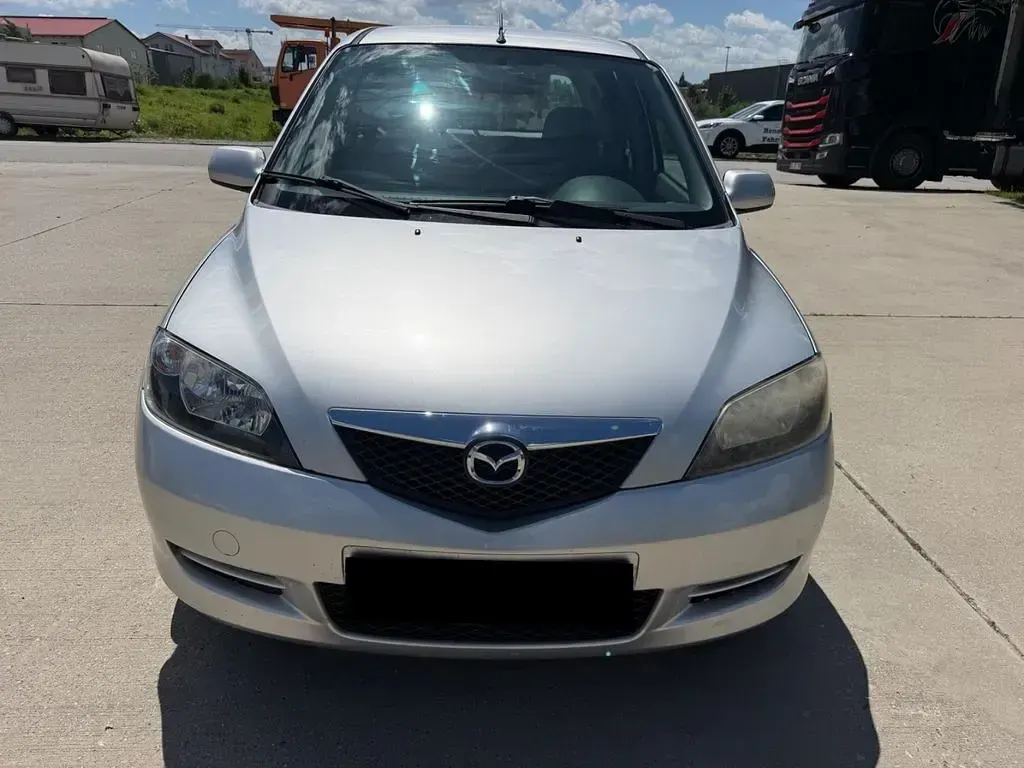 Gebraucht Mazda 2 Active 80 PS (58 kW) 2005 Silber Kleinwagen