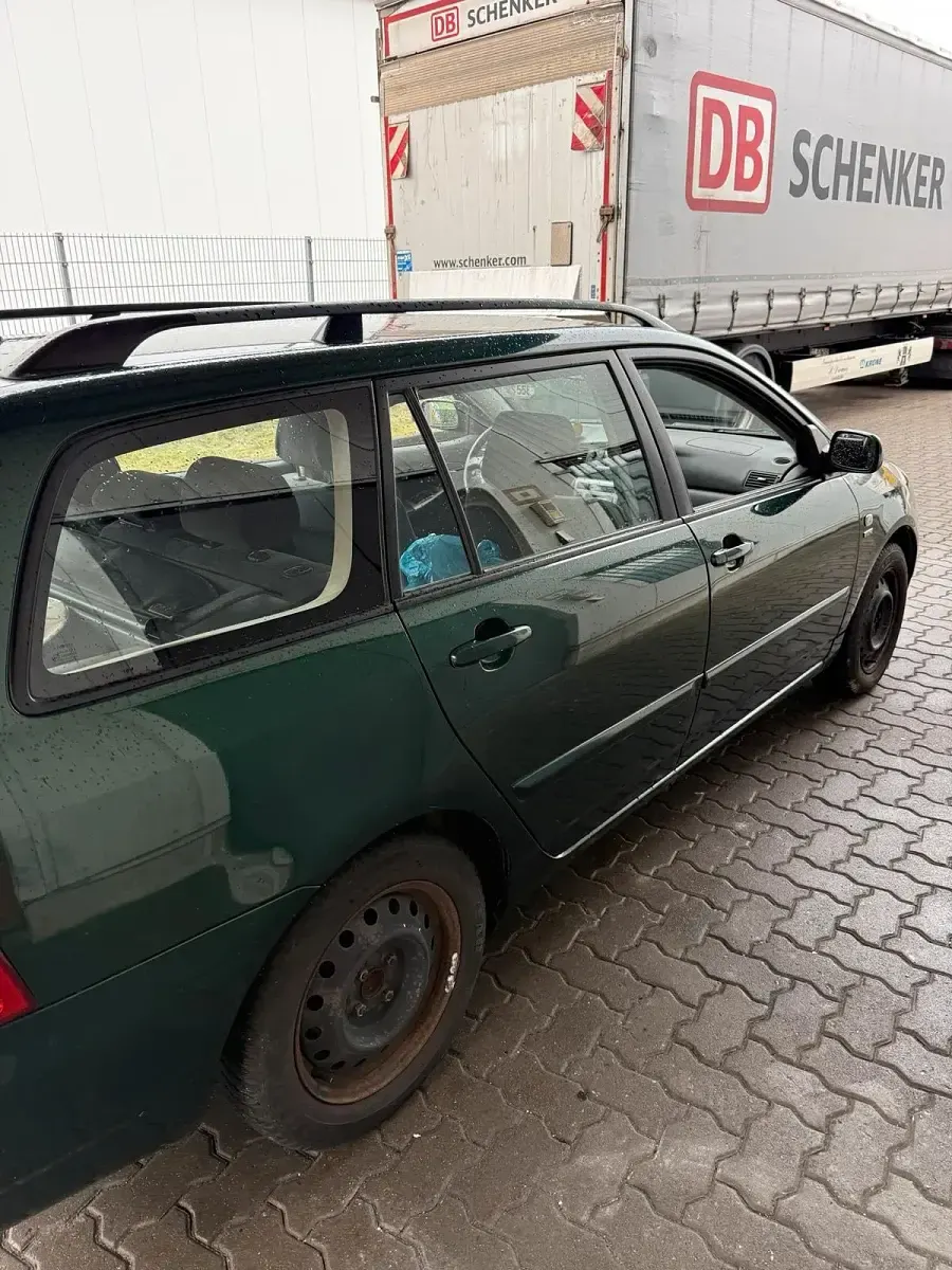 Brugt Toyota Corolla 71 HK (52 kW) 2003 Grøn Stationcar
