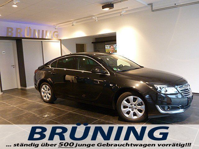 Schwarz metallic Gebraucht 2014 Opel Insignia OPC Limousine | 20.485 € - Bild 1/4