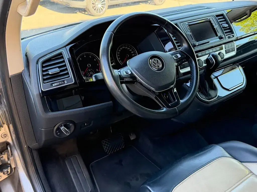 Gebraucht VW T6 Highline 204 PS (150 kW) 2016 Other Van