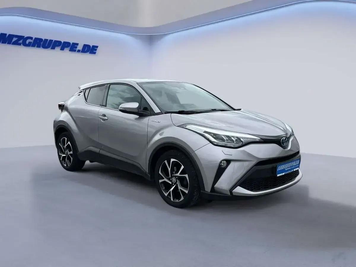 Gebraucht Toyota C-HR 184 PS (135 kW) 2021 Metalstreamgrau met SUV