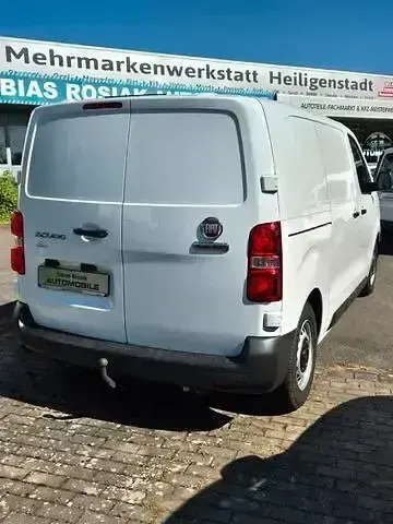 Gebraucht Fiat Scudo Basis 120 PS (88 kW) 2024 Andere Van