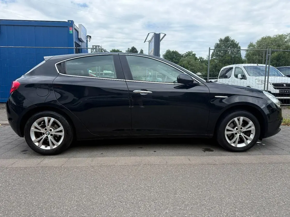 Gebraucht Alfa Romeo Giulietta Turismo 170 PS (125 kW) 2014 Kleinwagen