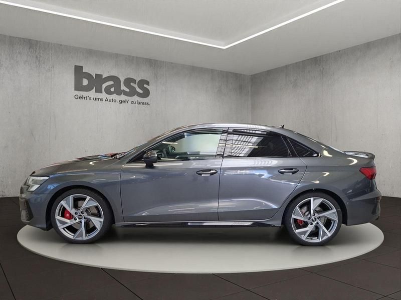 Gebraucht Audi S3 Ambiente 310 PS (228 kW) 2024 Daytonagrau perleffekt Limousine