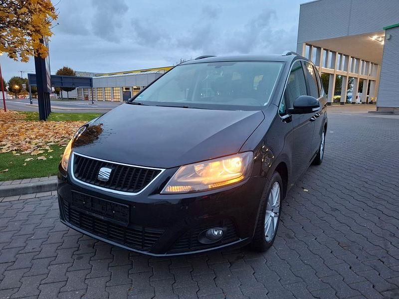 Schwarz Gebraucht 2012 Seat Alhambra Ecomotive Van / Kleinbus | 9.800 € (Etwas zu teuer) - Bild 1/4