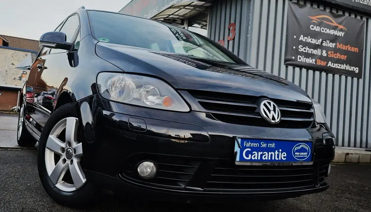 Używany VW Golf United 80 KM (58 kW) 2008 Czarny Minivan