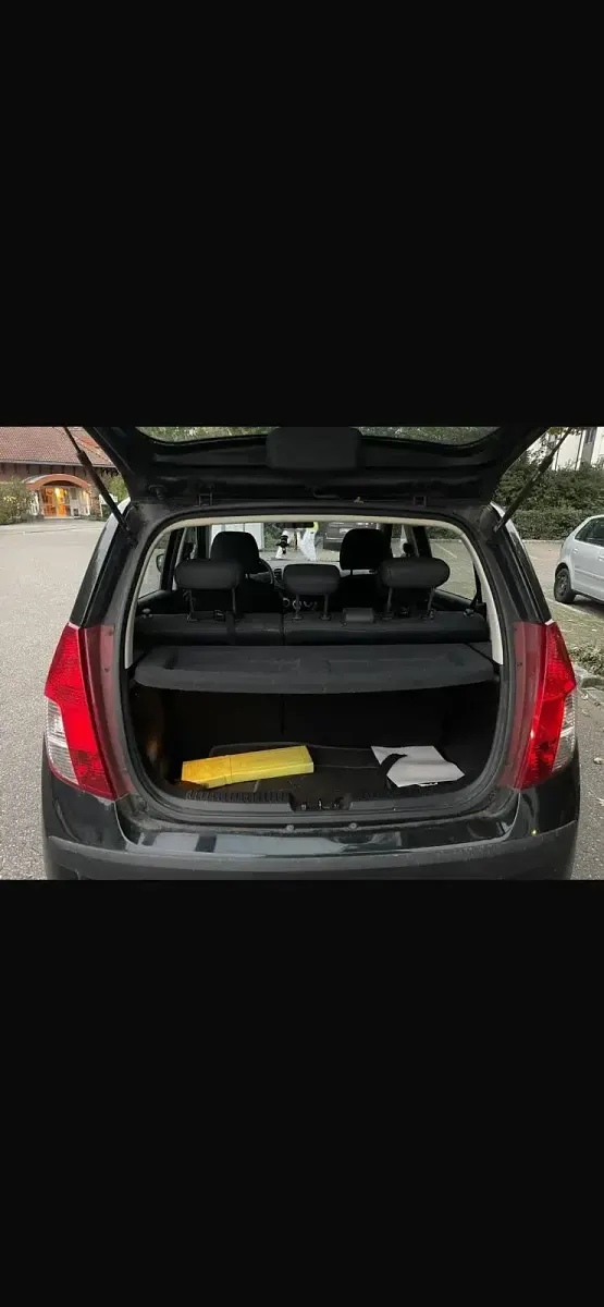 Gebraucht Hyundai i10 67 PS (49 kW) 2009 Schwarz Kleinwagen