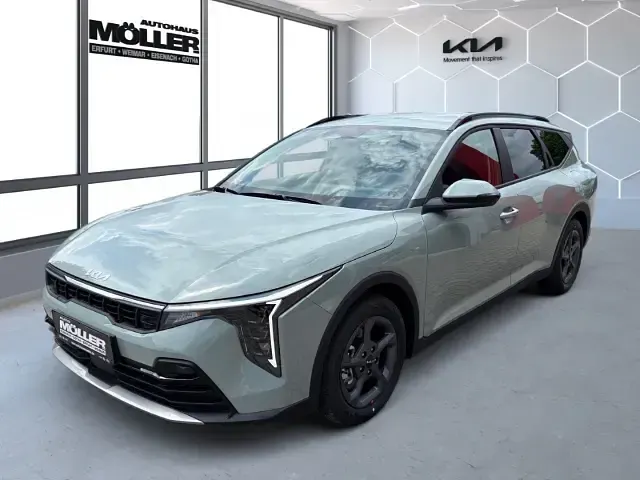 Neu Kia K4 Comfort 150 PS (110 kW) 2026 Grau Kombi