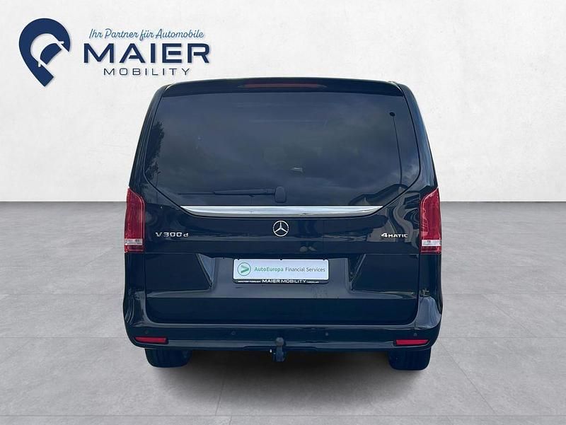 Gebraucht Mercedes V300 AMG 237 PS (174 kW) 2022 Schwarz Van / Kleinbus