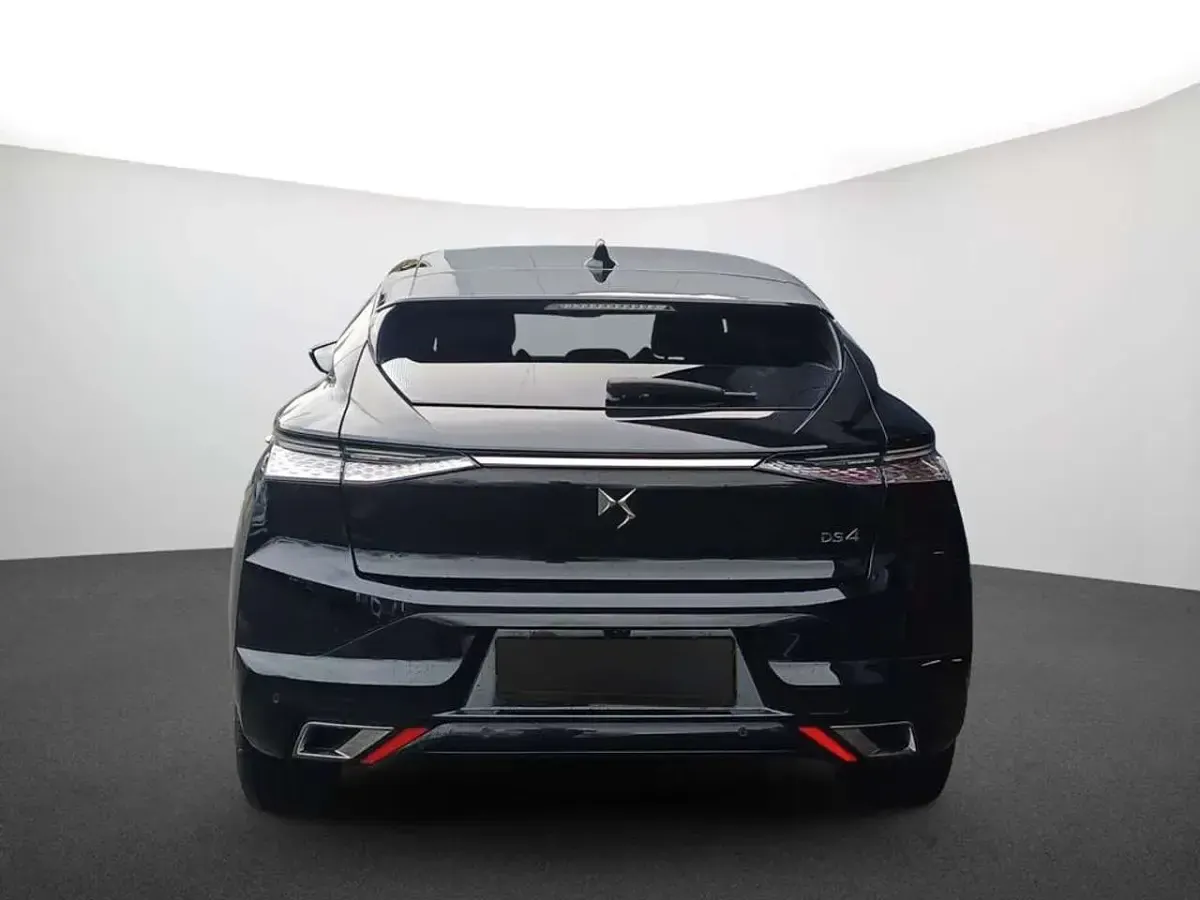 Gebraucht DS Automobiles DS4 Opera 131 PS (96 kW) 2023 Perlaneraschwarz SUV