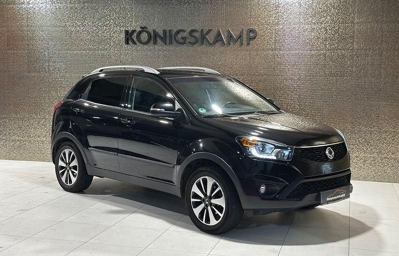 Schwarz Gebraucht 2014 Ssangyong (KGM) Korando Crystal SUV | 8.490 € (Fairer Preis) - Bild 1/4