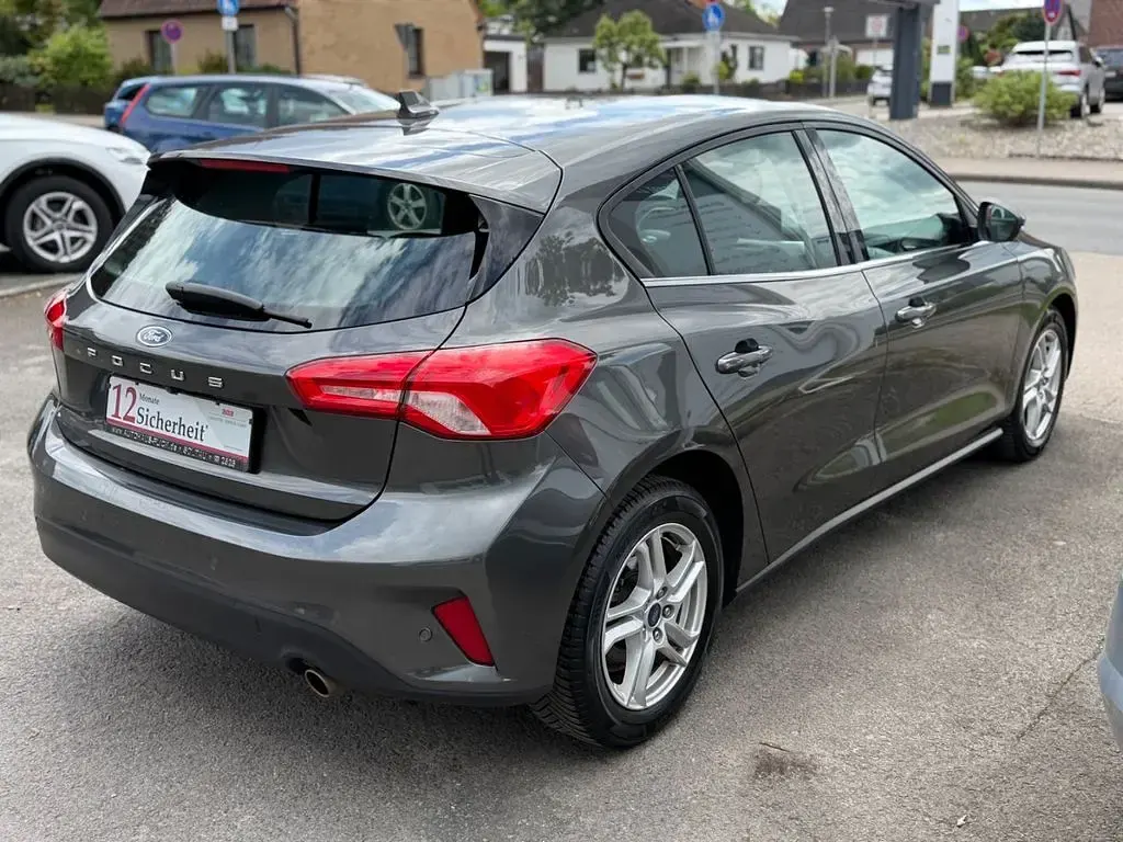 Occasion Ford Focus Cool & Connect 150 ch (110 kW) 2020 Gris Berline