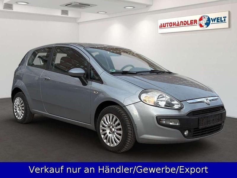 Gebraucht Fiat Punto Evo Dynamic 77 PS (56 kW) 2011 Grau Kleinwagen