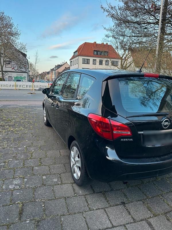 Gebraucht Opel Meriva 120 PS (88 kW) 2010 Schwarz Van / Kleinbus