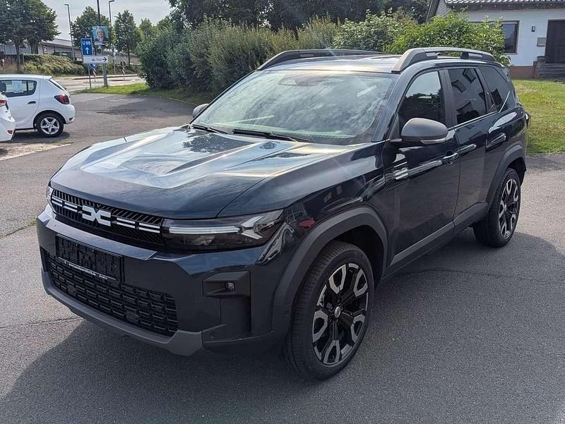 Indigoblau Gebraucht 2025 Dacia Bigster Journey SUV | 32.990 € (Fairer Preis) - Bild 1/4
