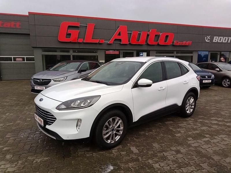 Weiß Gebraucht 2022 Ford Kuga Titanium SUV | 17.990 € (Superpreis) - Bild 1/4