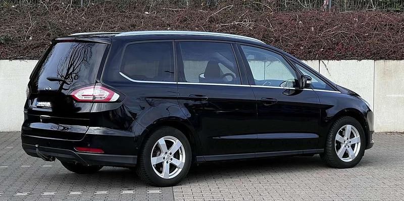 Gebraucht Ford Galaxy Titanium 150 PS (110 kW) 2018 Schwarz Van / Kleinbus