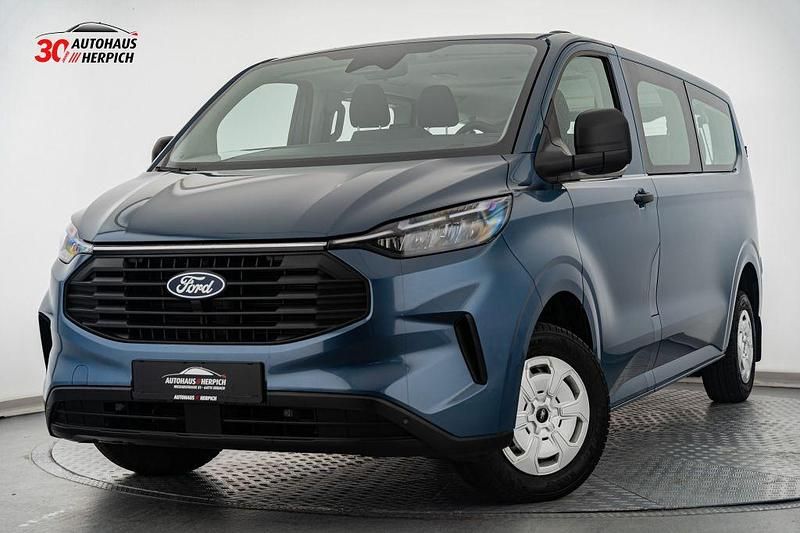 Gebraucht Ford Transit Custom Trend 170 PS (125 kW) 2024 Chromablau metallic Van / Kleinbus