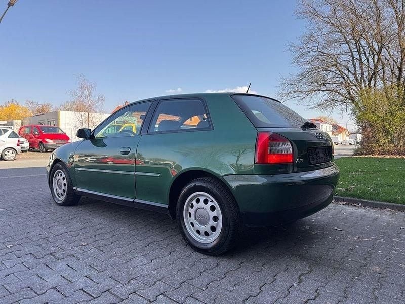 Gebraucht Audi A3 Attraction 125 PS (91 kW) 2002 Kleinwagen