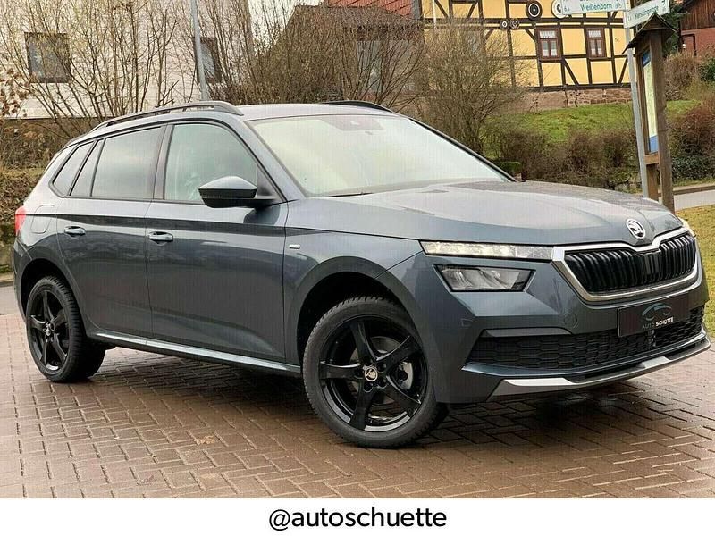 Graphitgrau metallic Neu 2024 Skoda Kamiq SUV | 30.999 € (Fairer Preis) - Bild 1/4